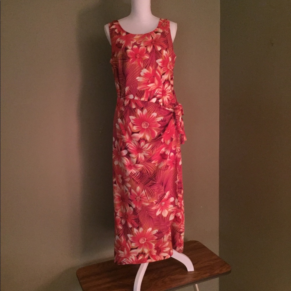 NWT Long Length Floral Sarong